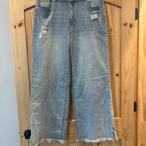 Maurices Super Hi-rise Wide Leg Jeans Size 16